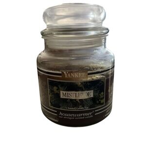 Yankee Candle Mistletoe Housewarmer Jar Candle Scented Room Fragrance Black Band